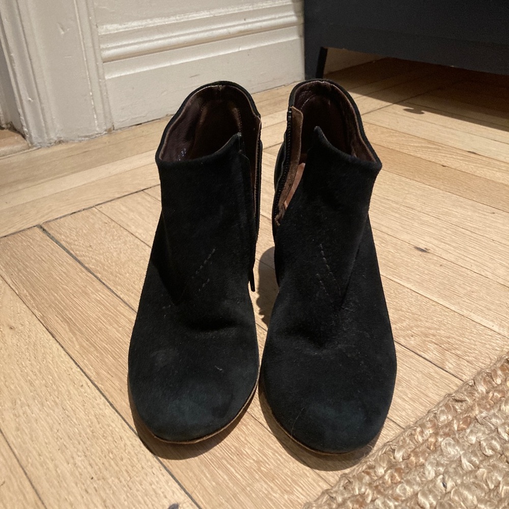 COCLICO Ankle Booties